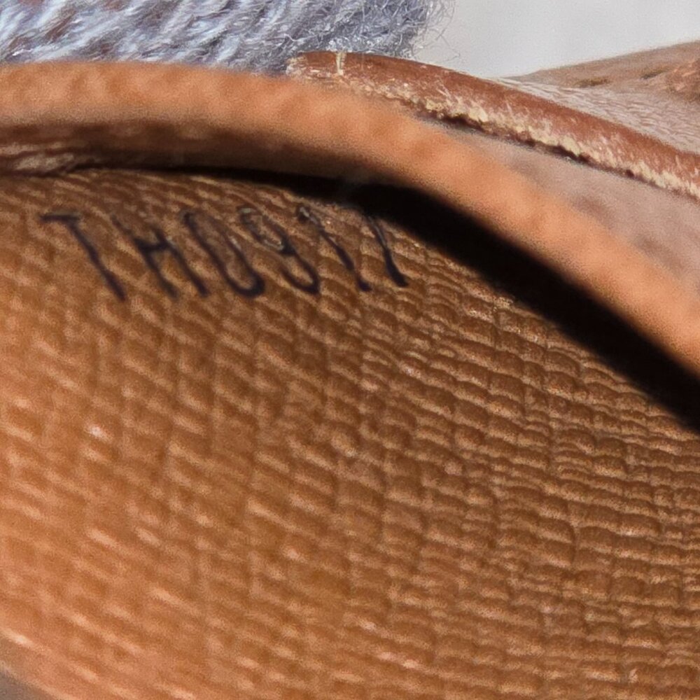 Louis Vuitton. Elise Wallet - Picture 10 of 15